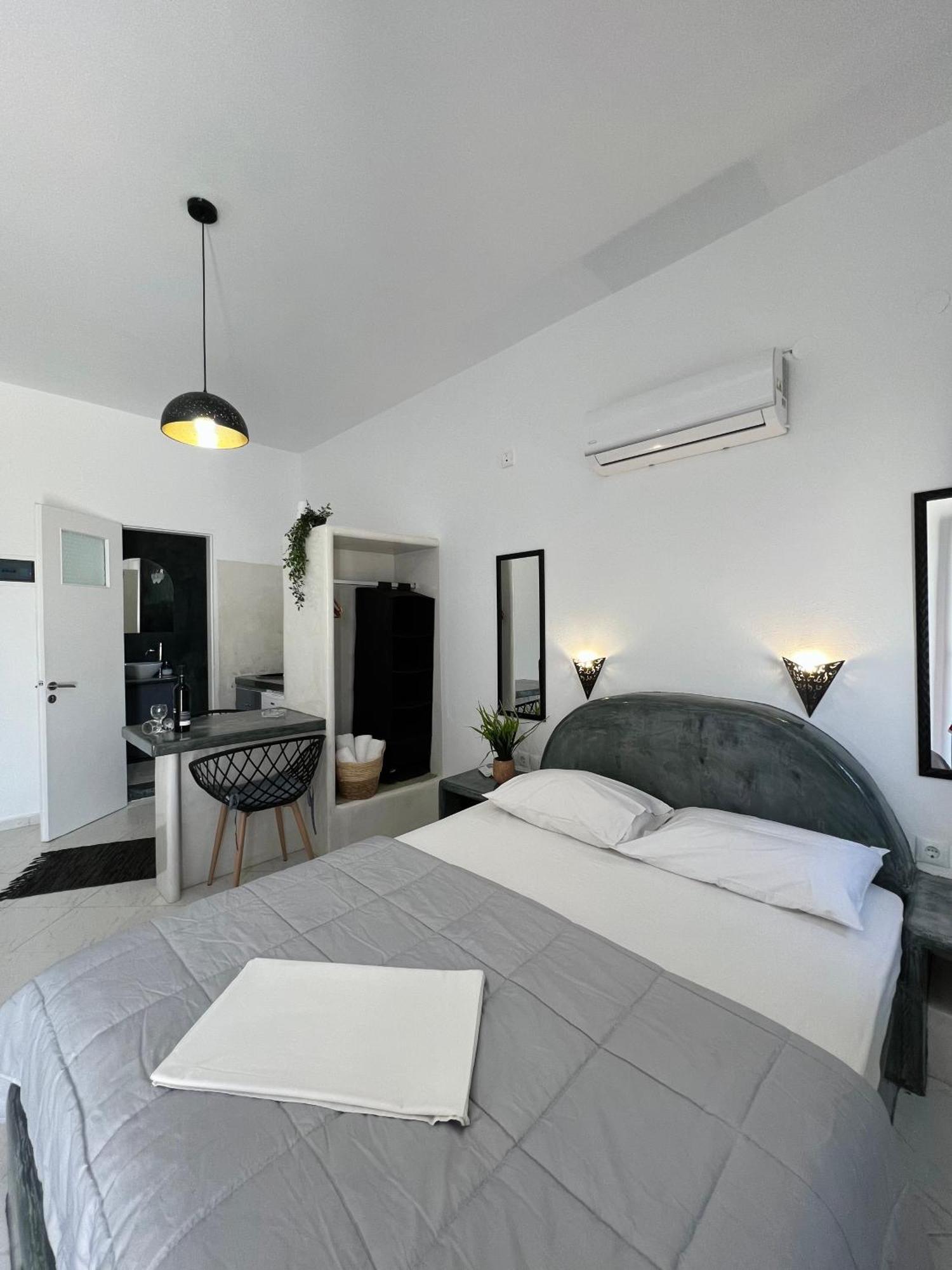 Appartamento Santo Margarita Oia  Esterno foto